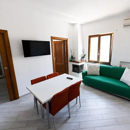 Il Nido アパート イスキア島